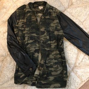 Army print and faux leather sleeved jacket